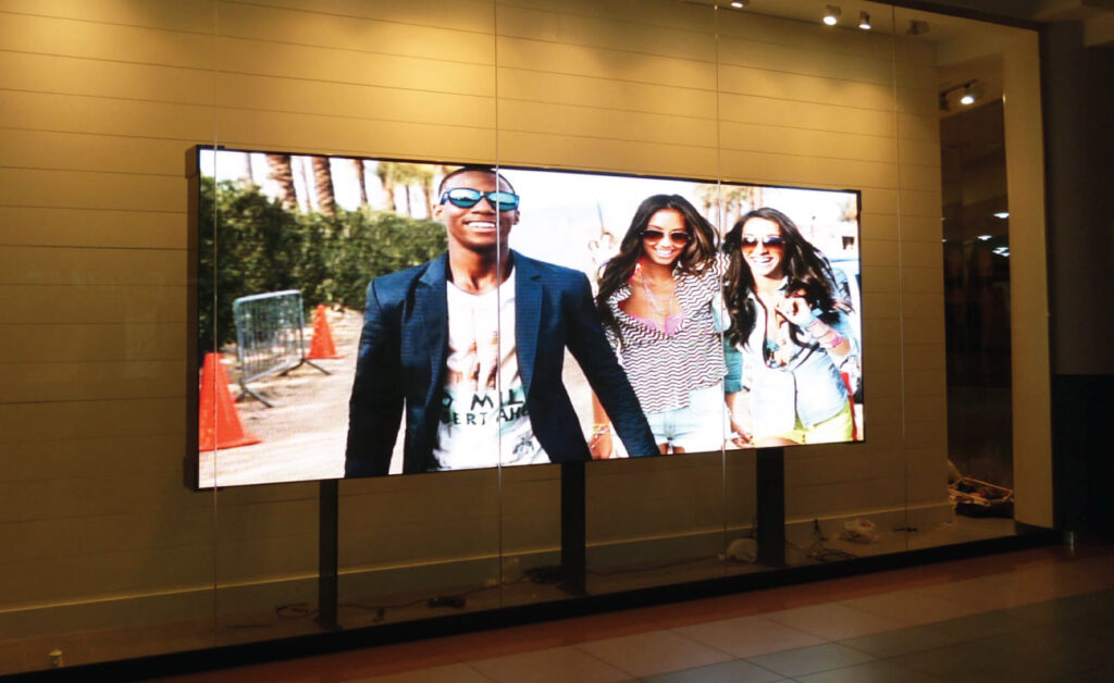 alt="Digital signage screens - Top 10 business signage options in India"